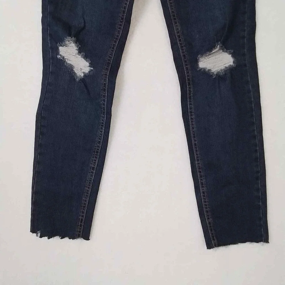Wild Fable Highest Rise Skinny‎ Jeans Sz 4 Dark Wash Distressed Raw Hem Stretch